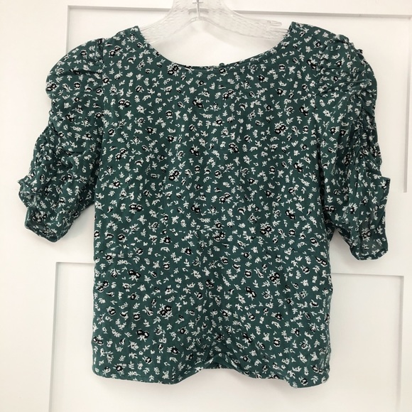 Women’s Abercrombie and Fitch Blouse - Picture 1 of 3